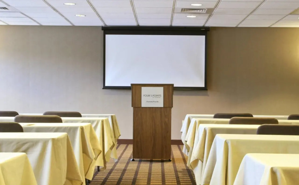 Four Points by Sheraton Charlotte/Pineville