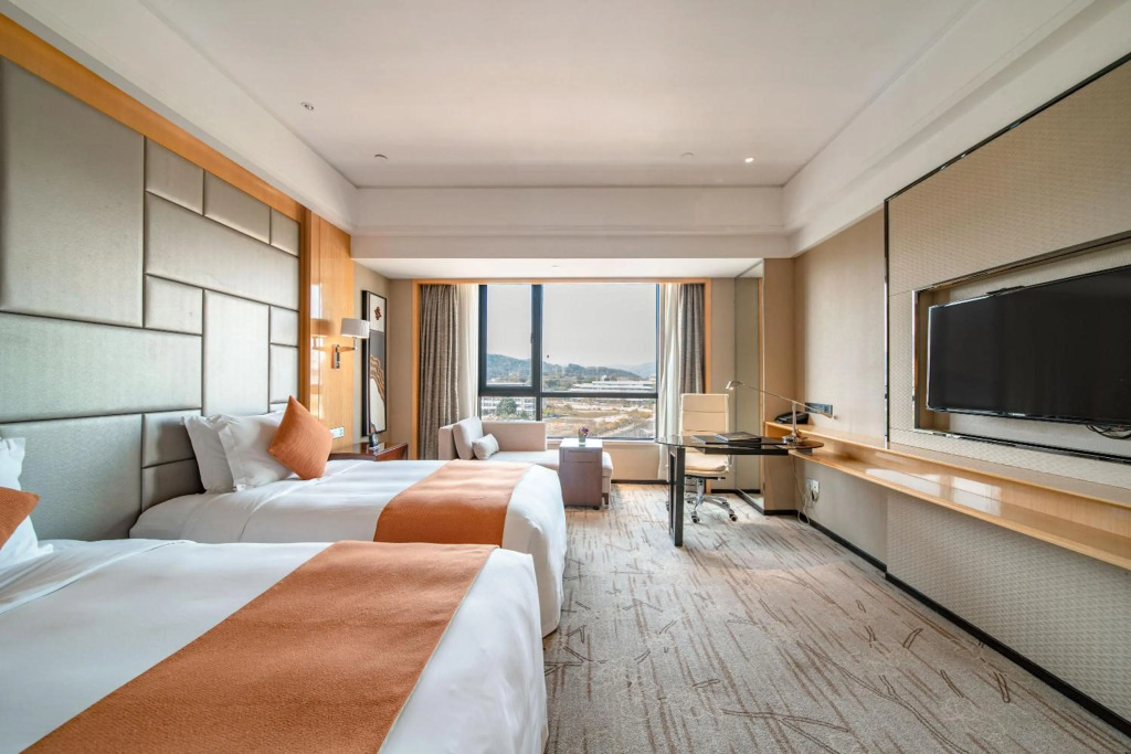 Отель Swissôtel Guangzhou