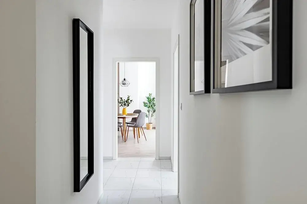 WestSide Garden Apartments by FirstHost