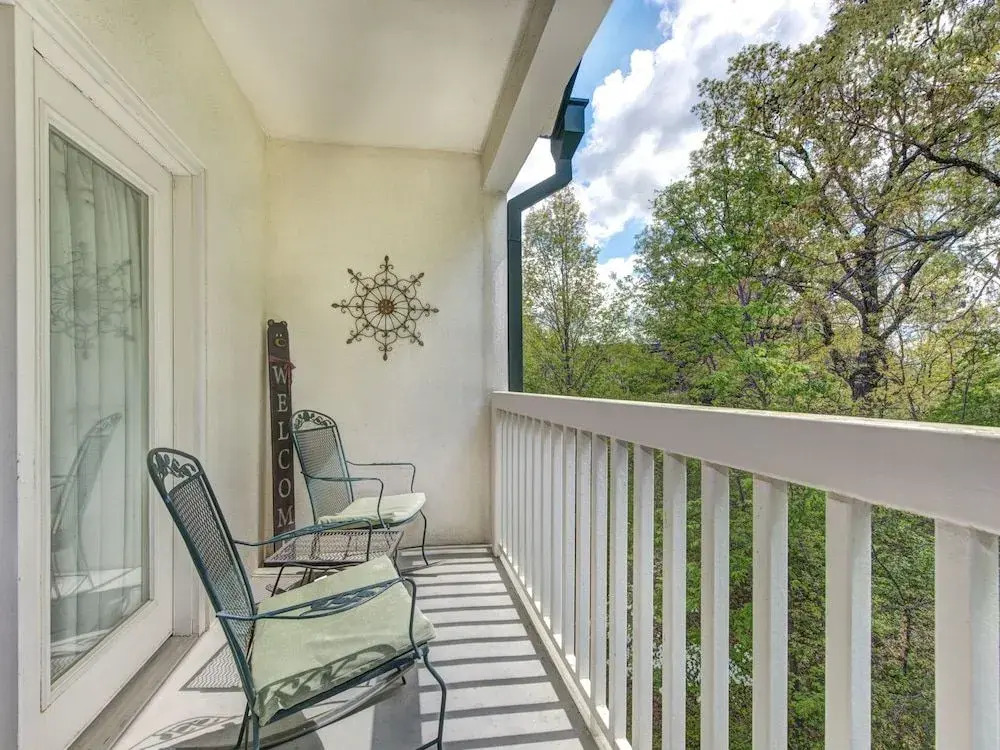 Higher Ground Condo with Mountain and Golf View