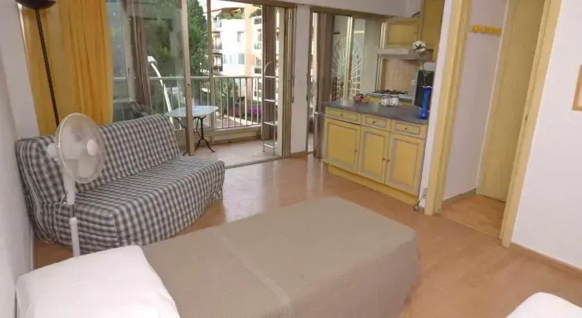 Riviera Access - Palais Eve
