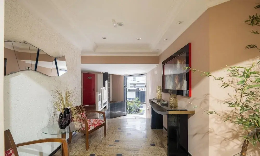 Comfort and Sophistication Just Steps From Praia do Morro - DBH