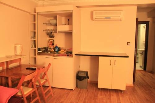Feridiye 93 Suites