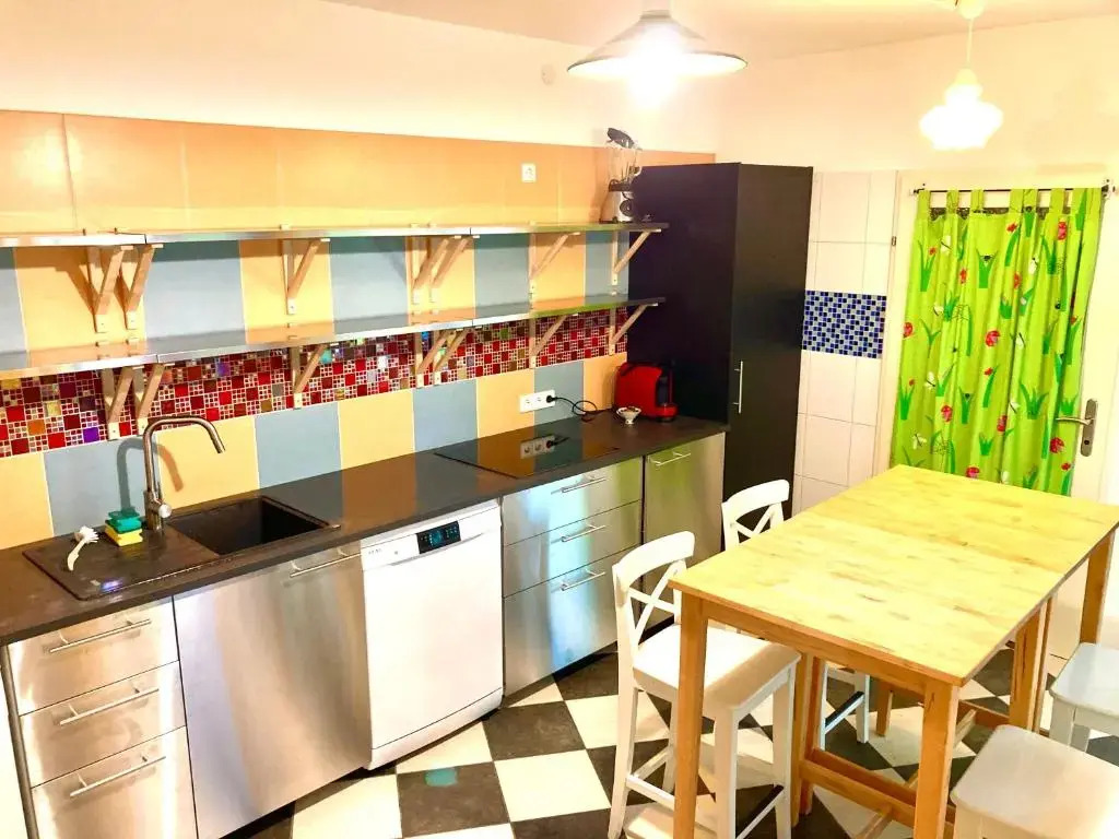 Blumental Apartment II