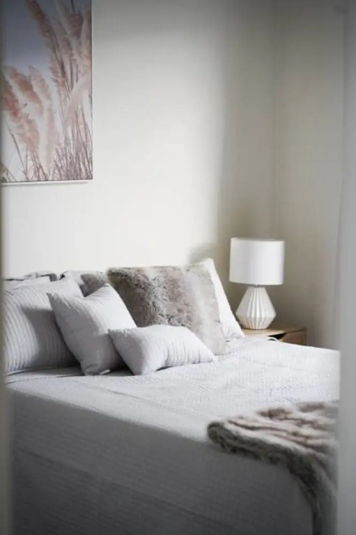 Cosy 2 Bedroom Apartment Opposite Sylvia Park Mall