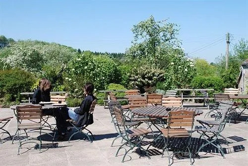 The Bath Arms Hotel