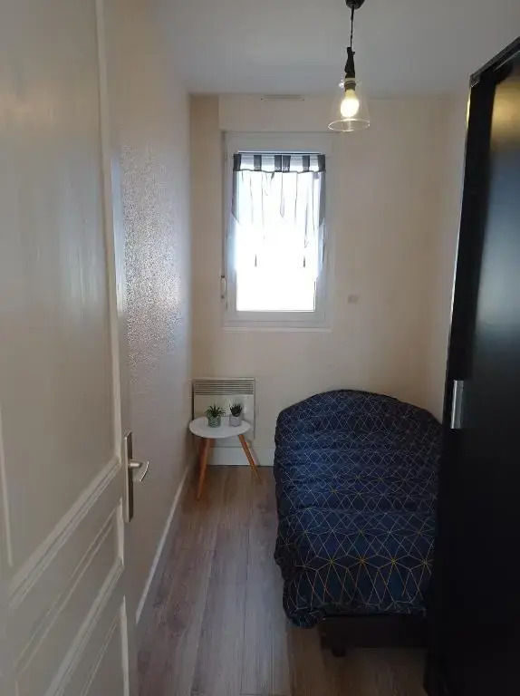 Appartement lumineux, 400m de la plage.