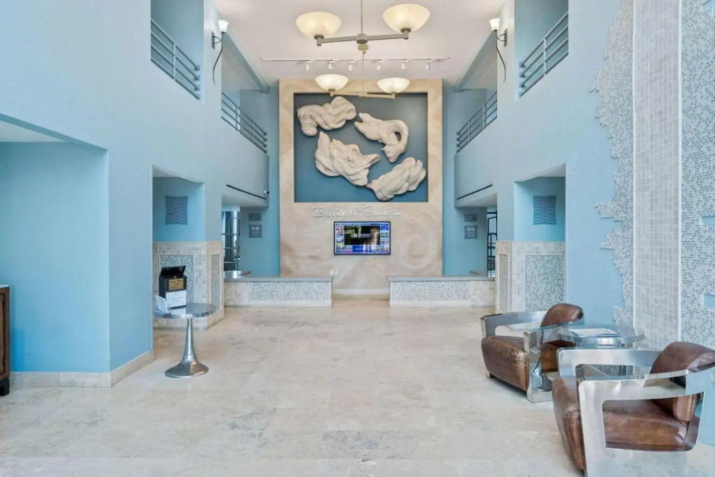 Lovely Sandestin Resort Studio with Balcony and Beautiful View