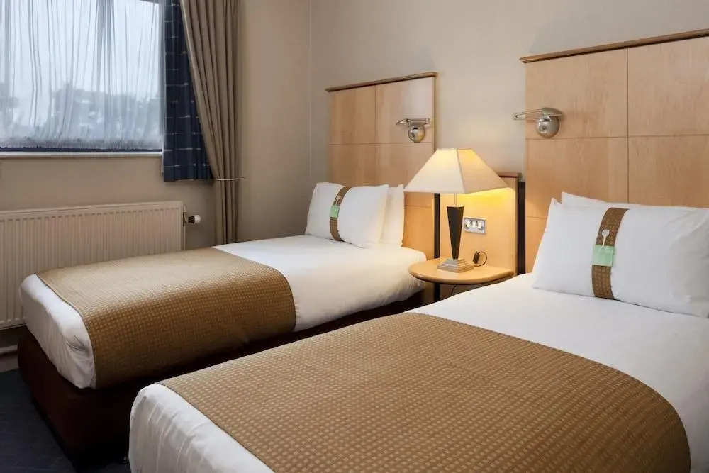 Holiday Inn Luton South M1, JCT.9