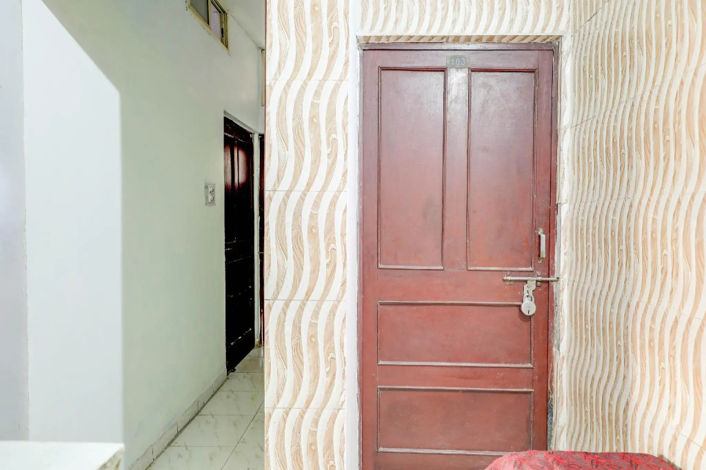 SPOT ON 69710 Hotel Indraprasth