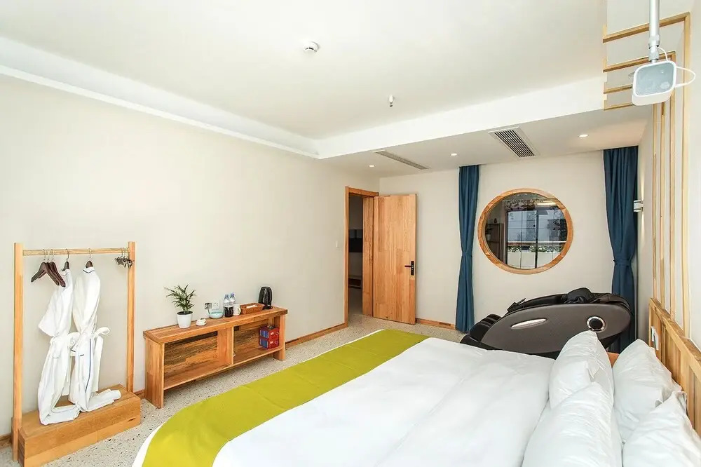 Wuzhen Ziye Musu Inn