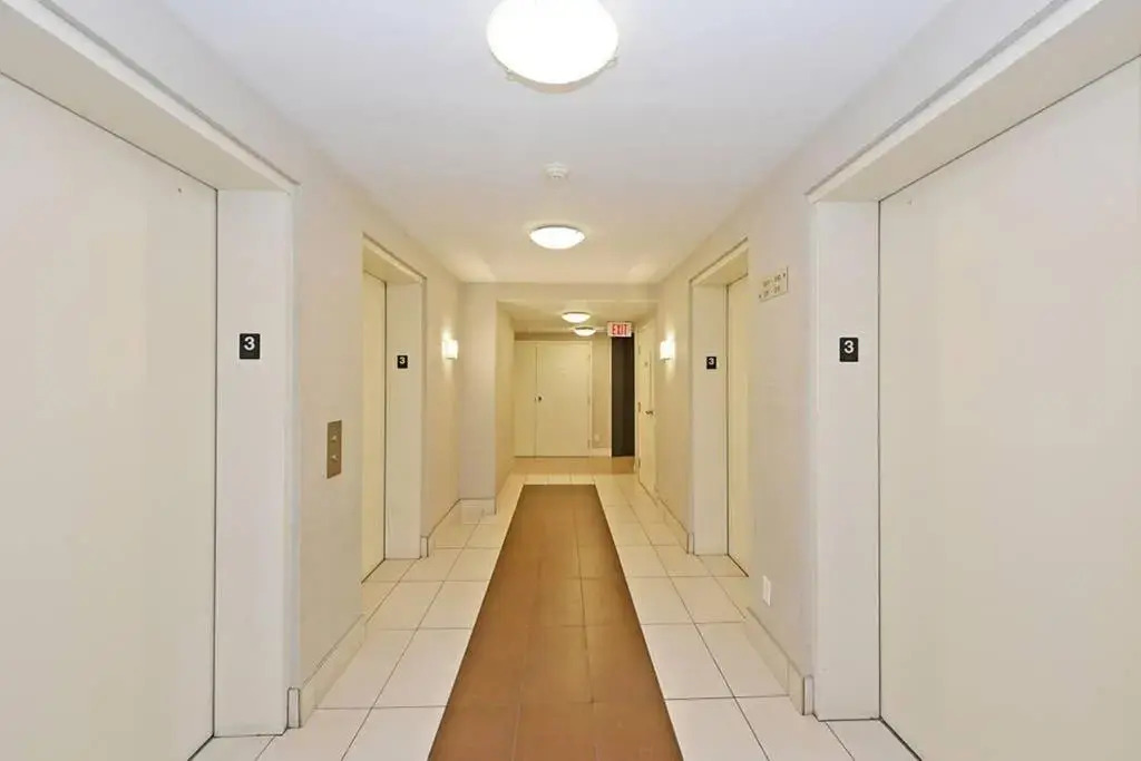 Panoramic View 2BR & 2BTH - Opp Square One Mall