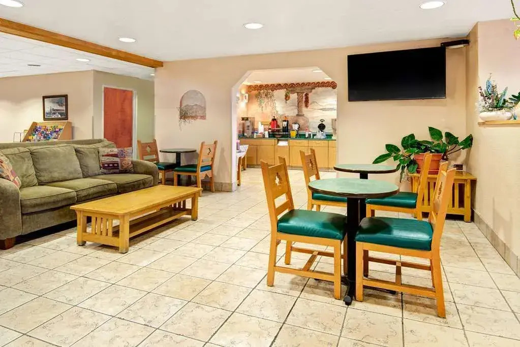 Microtel Inn And Suites Albuquerque West