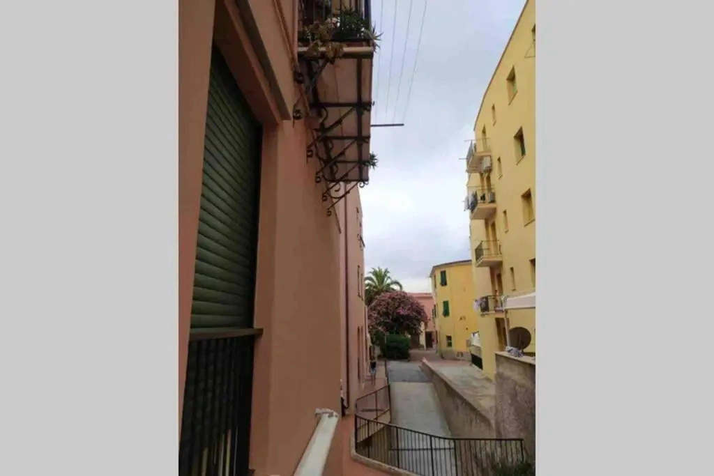 Varigotti casa a 50 metri dalla spiaggia!!!!