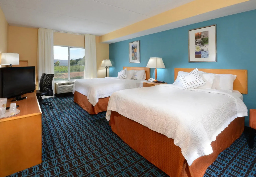 Fairfield Inn & Suites By Marriott Roanoke Holli