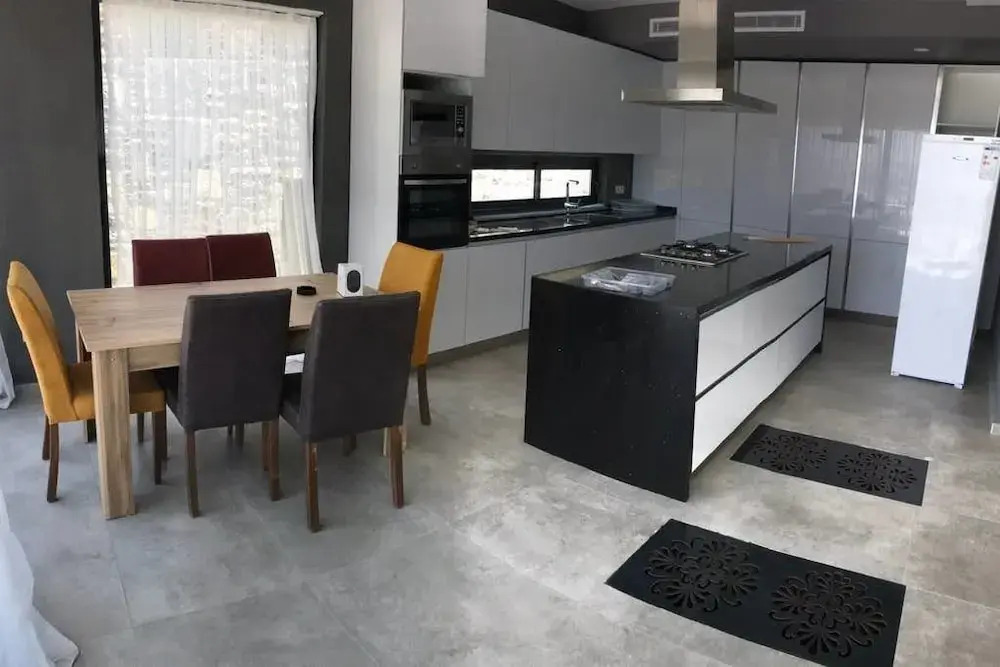 Villa VIP