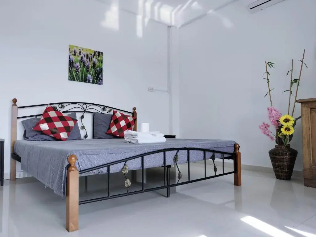 Lina Verano Guest House