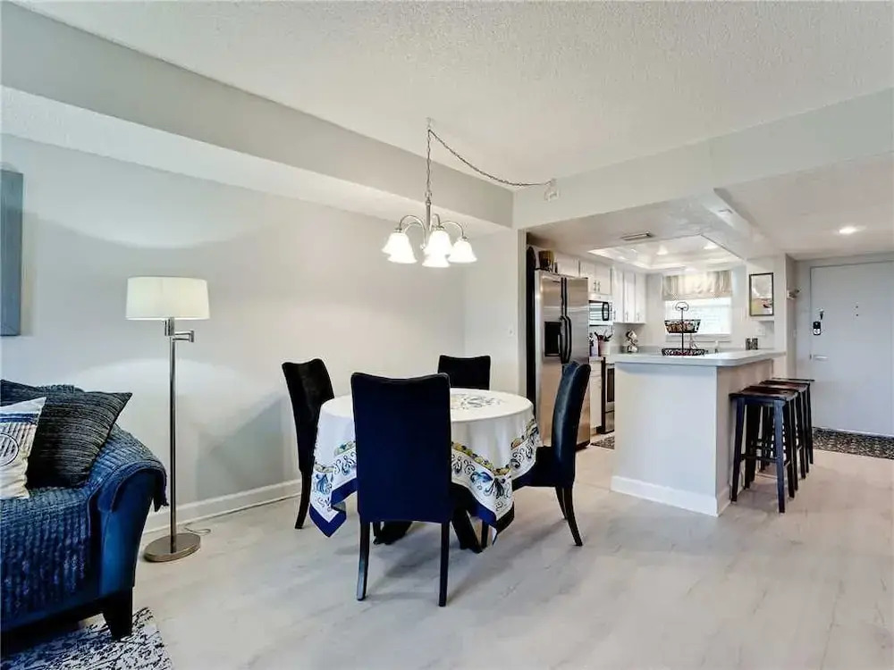 Inlet 21 - Two Bedroom Condo