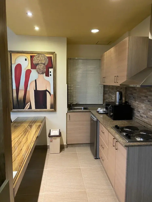 Roots Hotel Apartment