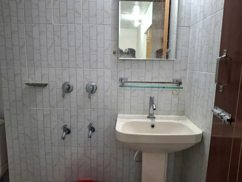 Hotel Dhanmondi