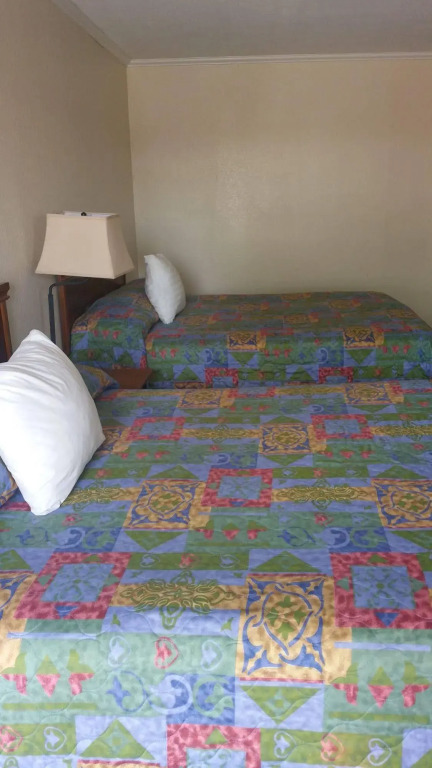 Catalina Motel