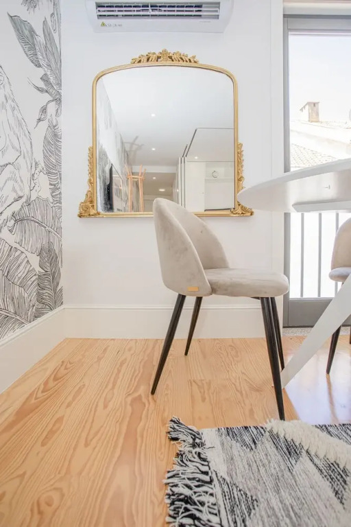 Liiiving - Flores Design Experience 4.6