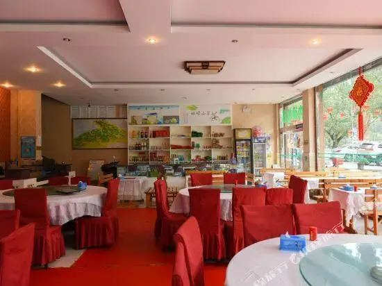 Yue to Brigade Hotel