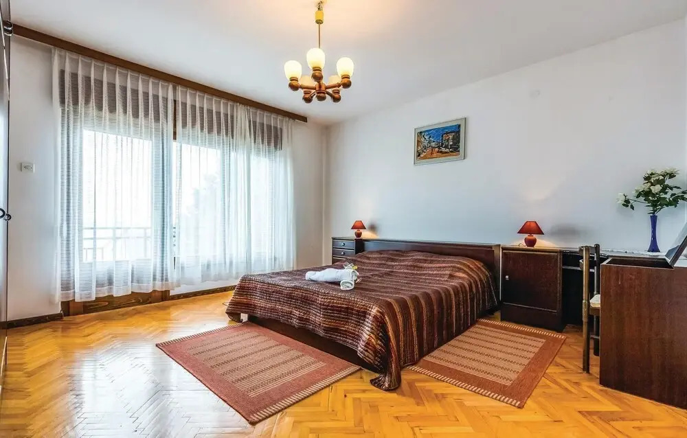 Beautiful Home in Crikvenica With Wifi and 3 Bedrooms