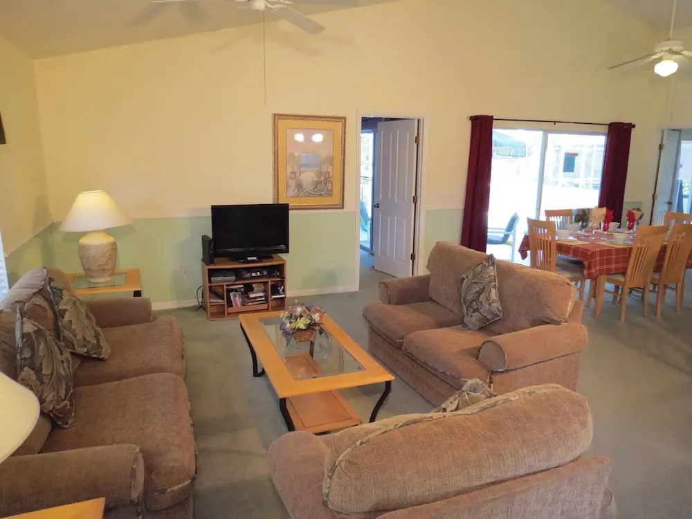 SVV Pool Homes