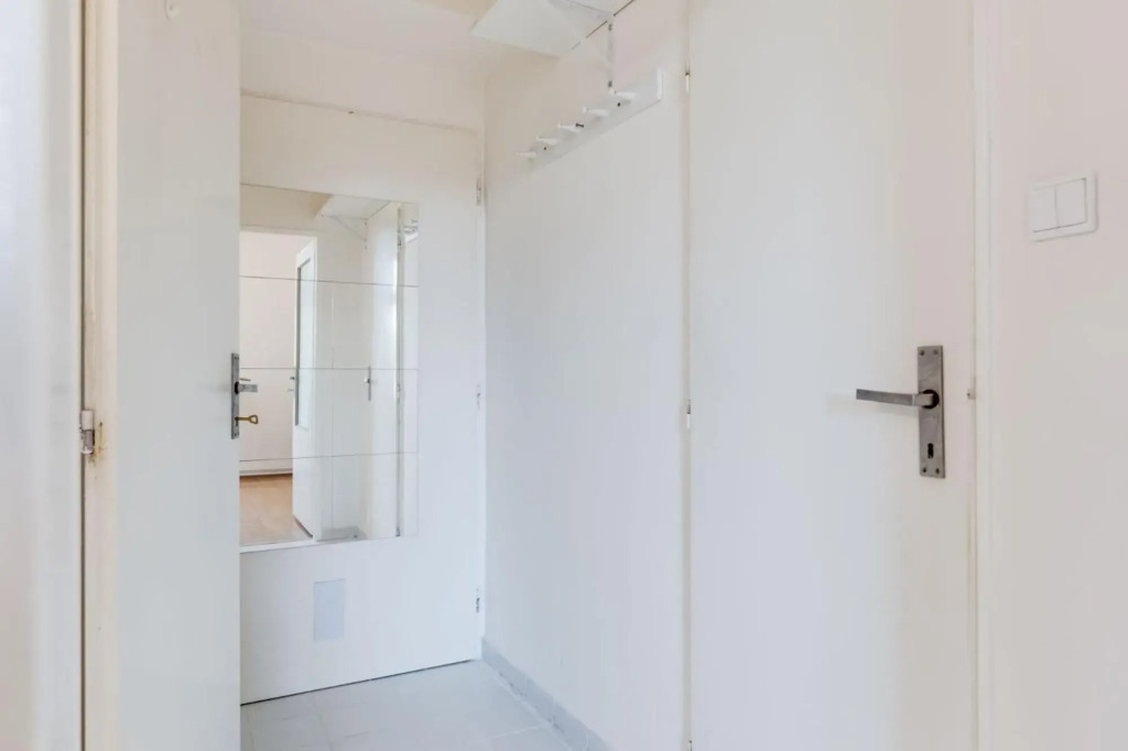 Sunshine Apartment near the City center