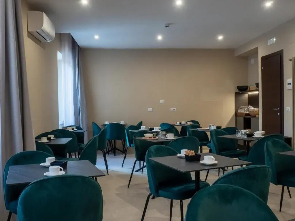 N42 Hotel