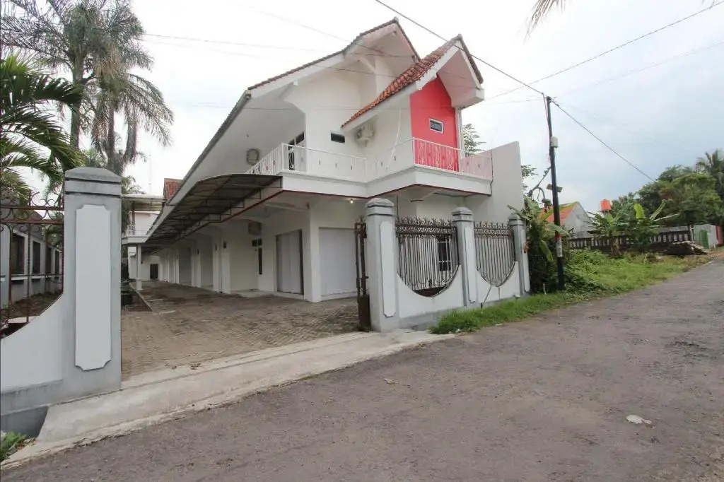 OYO 3193 Pondok Cinta