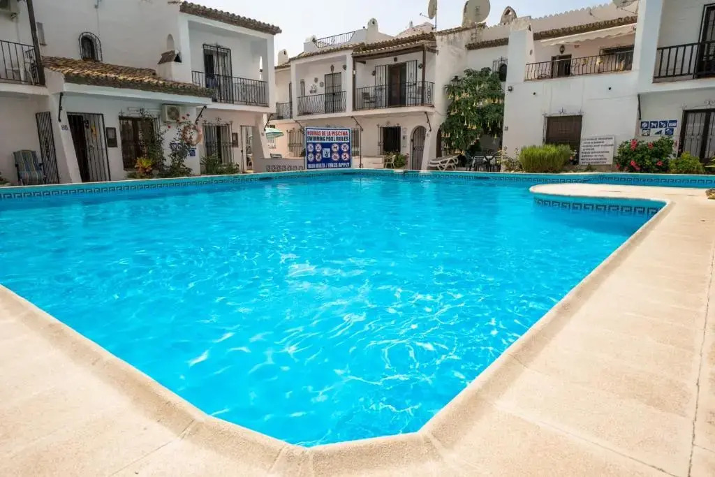 Nueva Nerja 22 Menyber