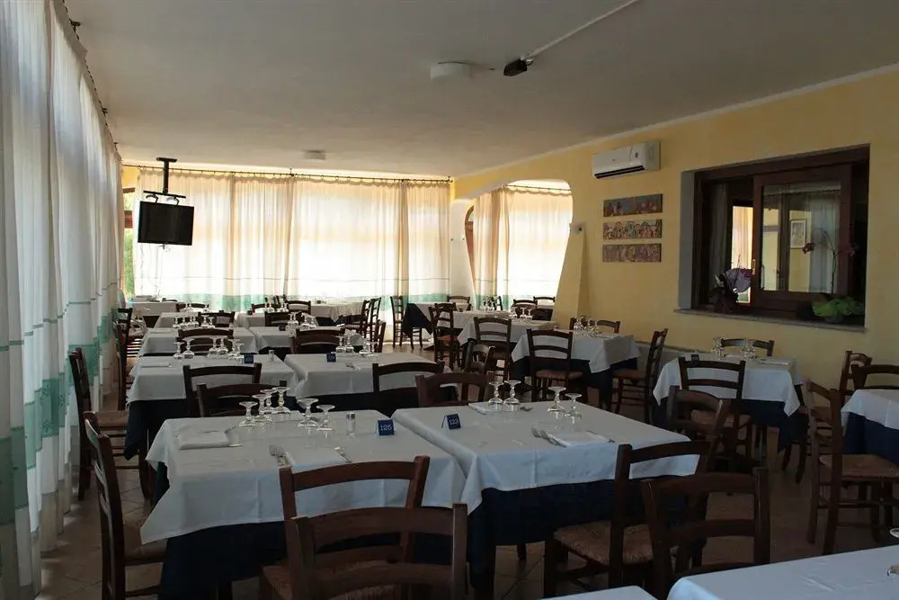 Hotel Biderrosa