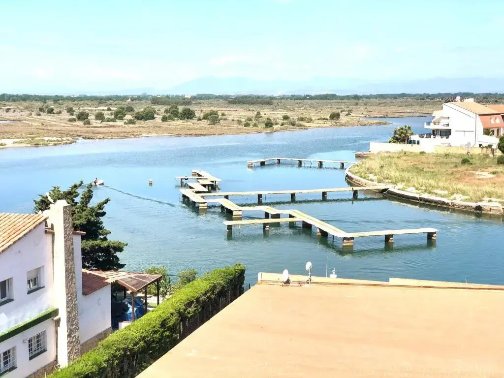 ROMINA 4E - Apartamento en los canales de Roses Santa Margarita - terraza con vistas