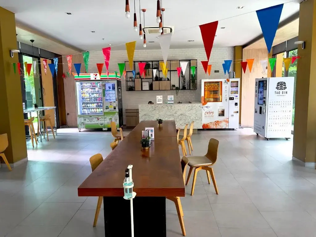 2bedroom condo in heart of Bangkok