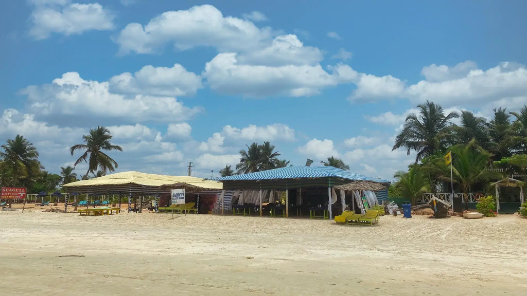 Pele's Fisherman Village
