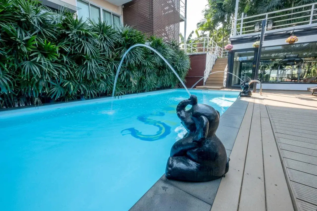 Siam Piman Hotel
