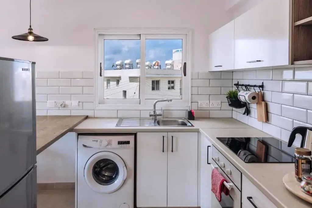 Procy 102 Apartment Katw Paphos Ideal for Long or Short Stays