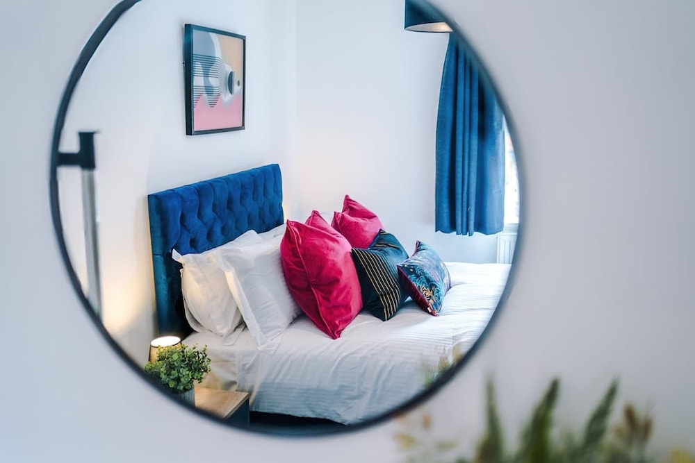 Ideal for Business Long-term Guests Free Parking