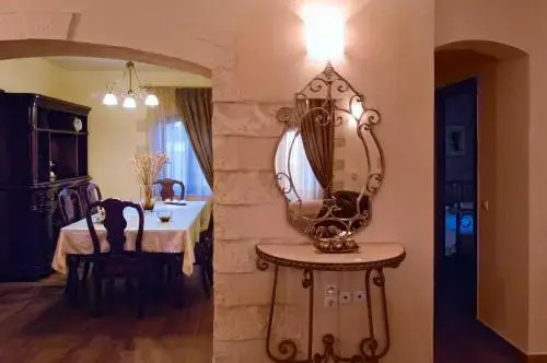 Giovanta Villa