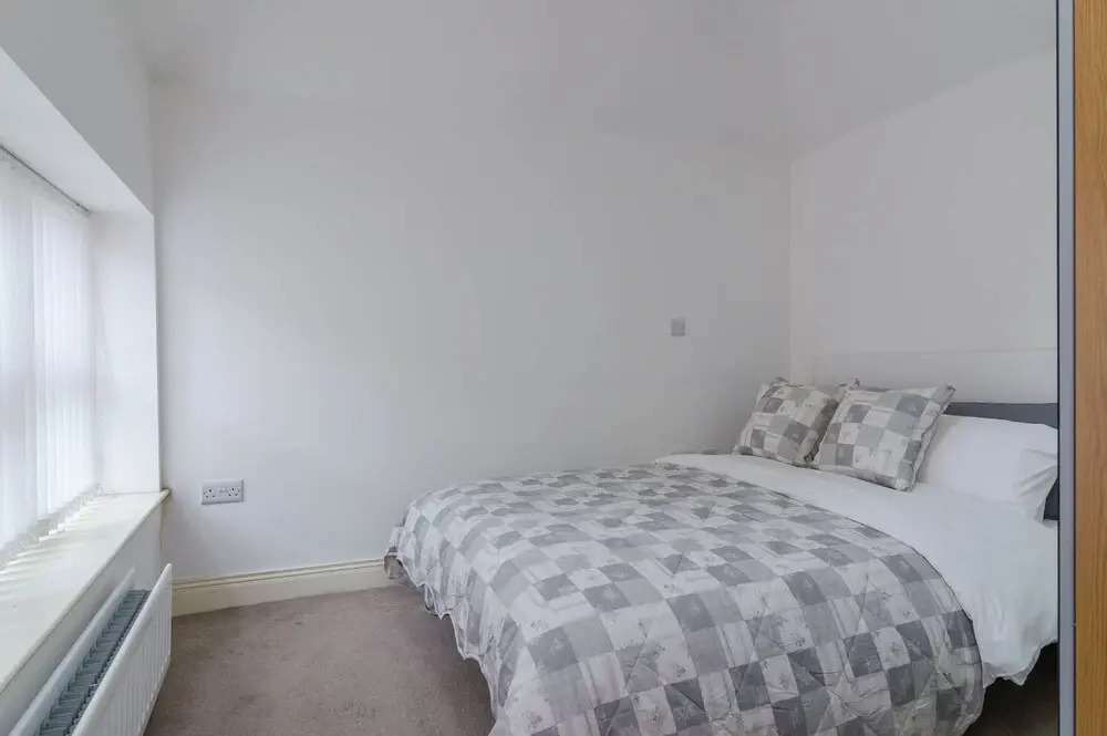 8 Fitzrovia