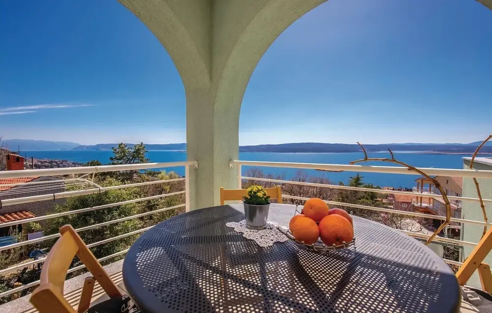 Nice Home in Dramalj With Wifi and 1 Bedrooms