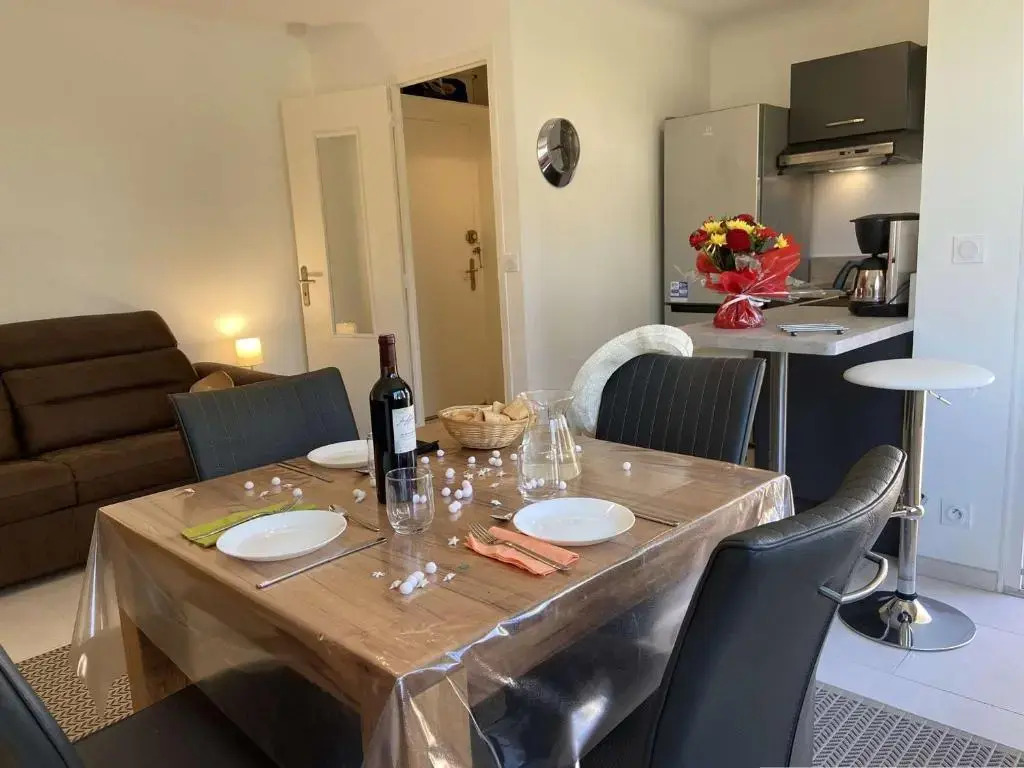 Appartement Fréjus, 1 pièce, 2 personnes - FR-1-226A-69