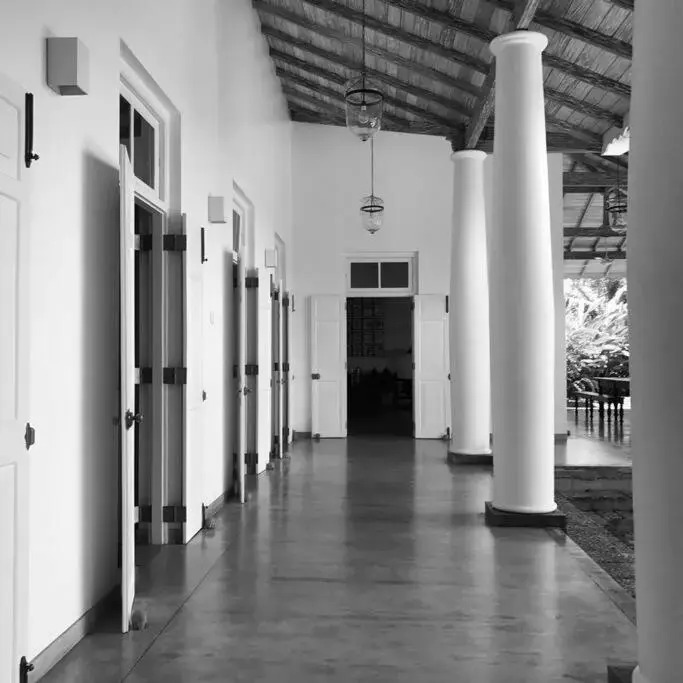 Etamba House