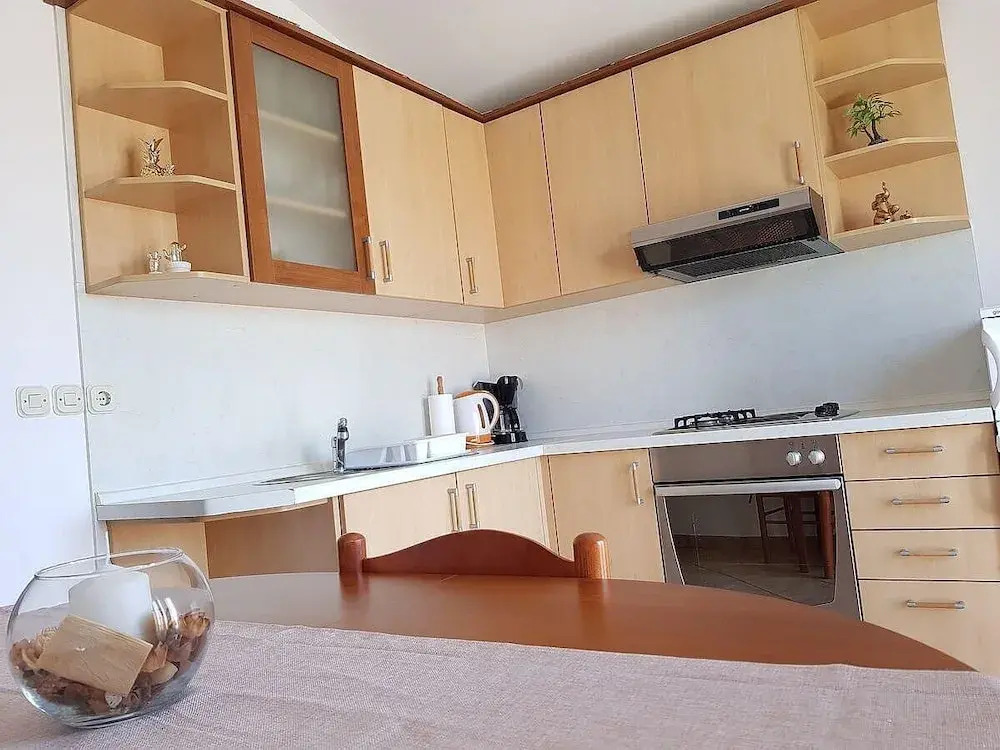 Cozy apartments Neda near the sea