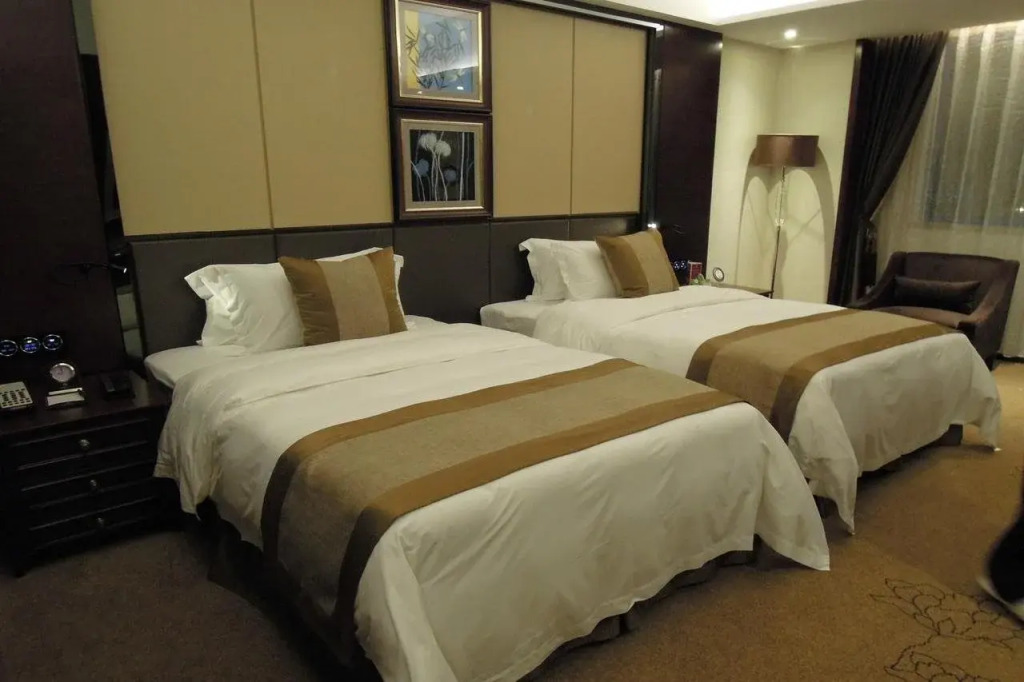 Maoming International Hotel