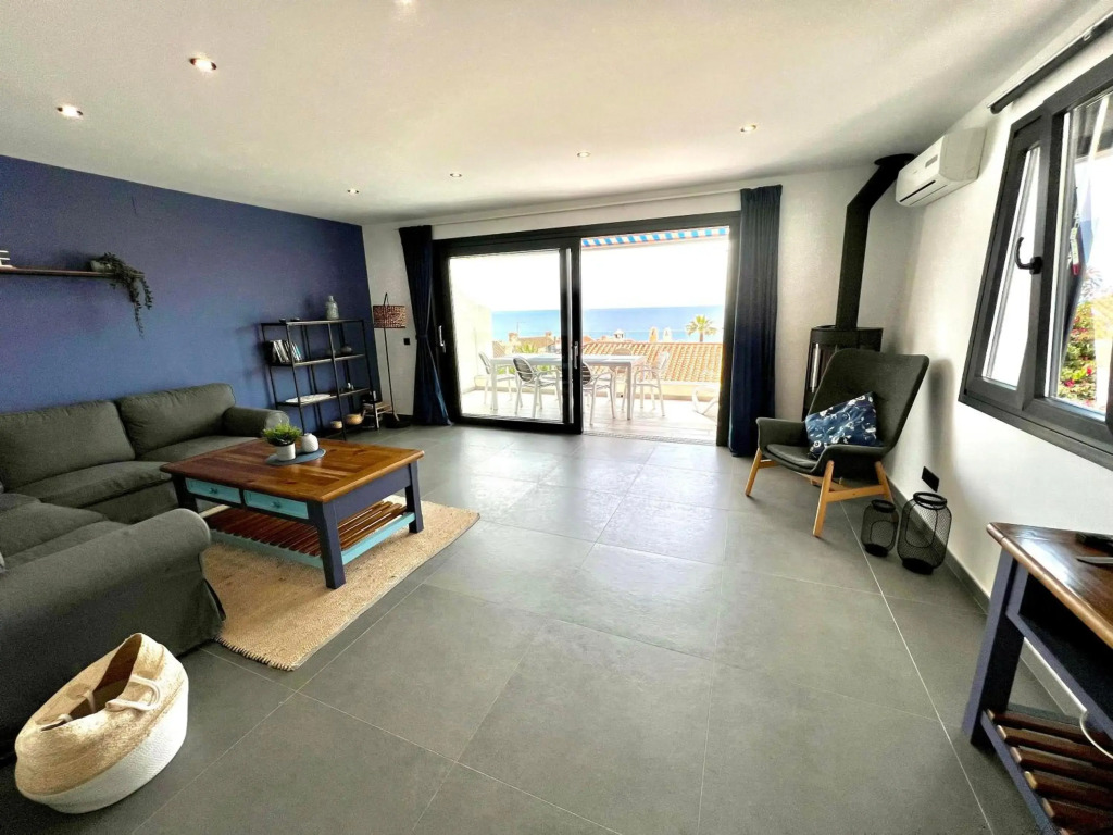 Wonderful House by the sea