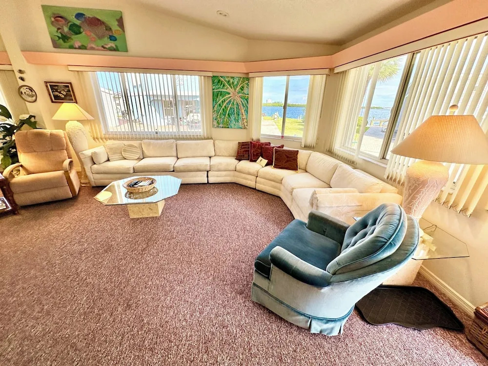 Views for Days 2BR Beach House N1344