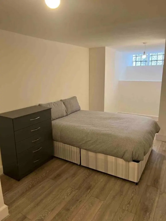 Spacious Luxury 2 Bedroom Apartment, Station 1min